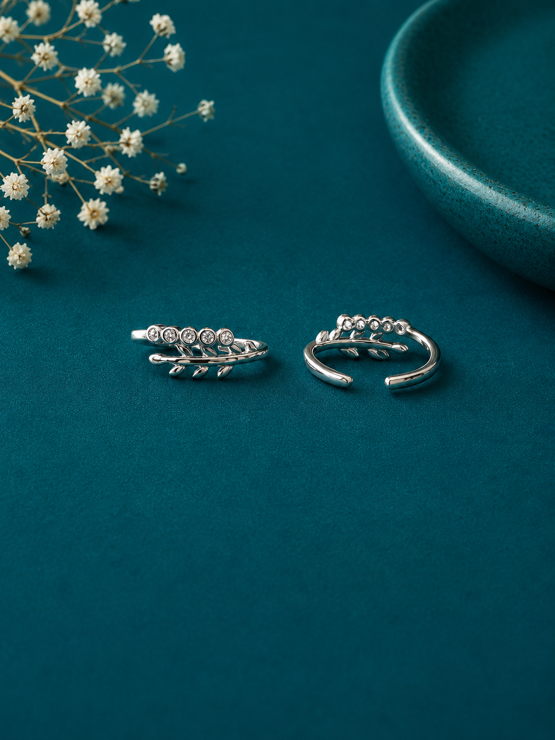 Crystal Leaf Adjustable Toe Ring
