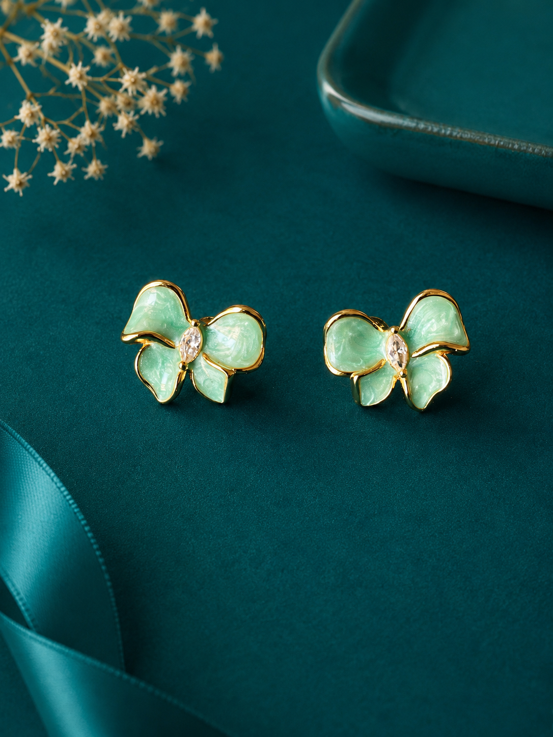 Mint Petal Gold Stud Earrings