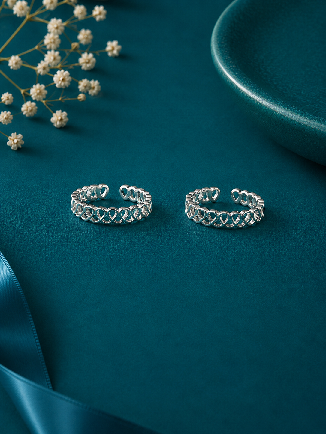 Infinity Twist Toe Ring