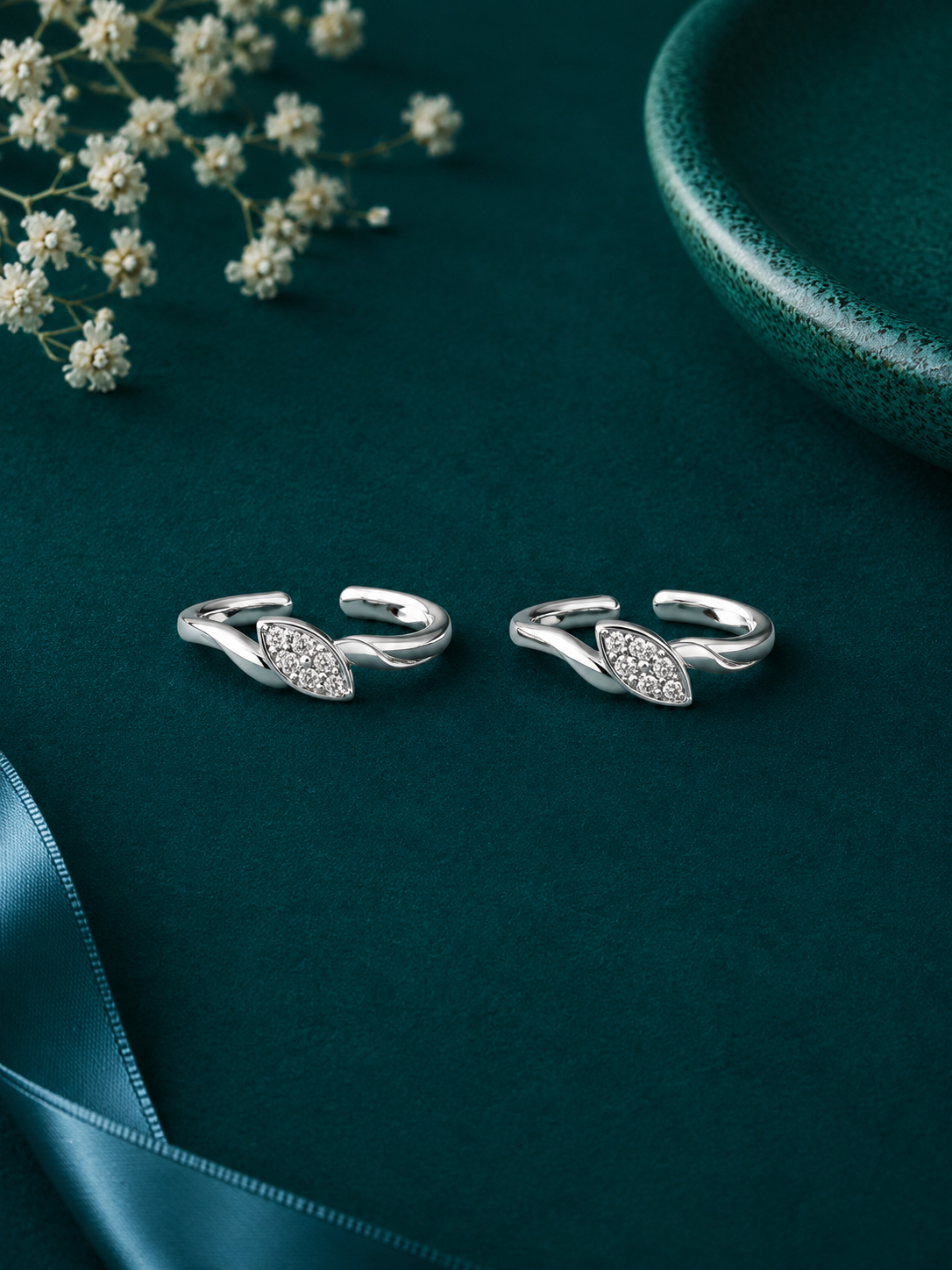 Feather Wrap Adjustable Toe Ring